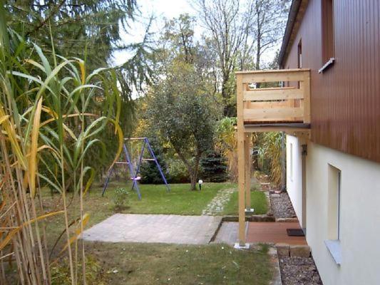 In Schoenfeld Mit Grossem Garten Dresden